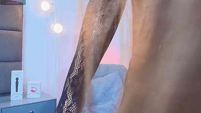 Slenna Moon online show from 04/02/26, 12:19