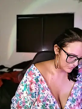 AuroraChest online show from 02/19/26, 01:07