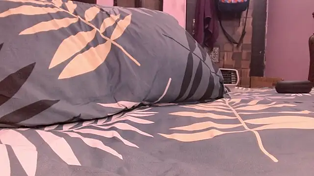 funndudd online show from 12/17/25, 01:44