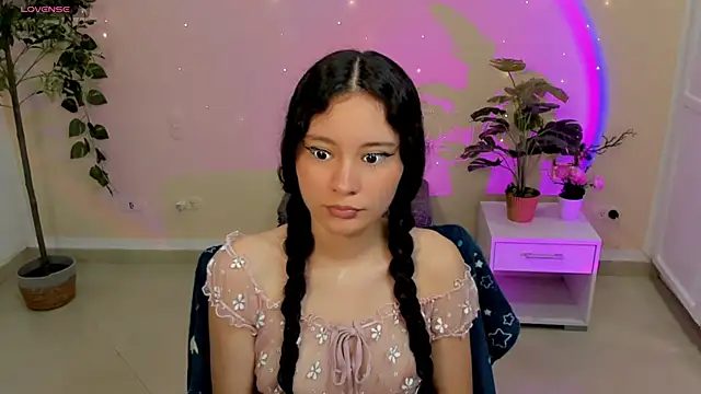 Krysten Riter online show from 02/25/26, 01:43