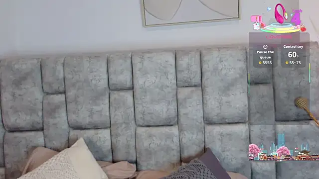 DaniniAnderson online show from 12/15/25, 03:55