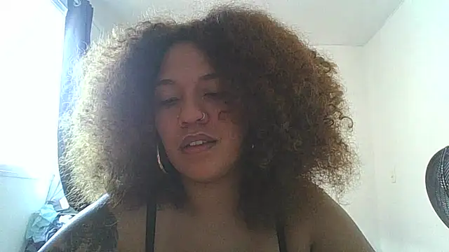 MorganaBelc online show from 04/22/26, 06:42