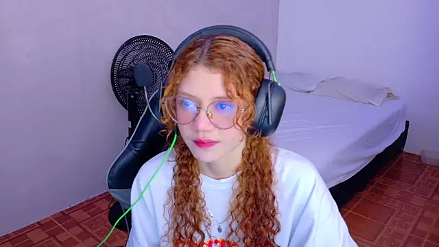 Birdie 0 online show from 09/10/25, 01:22