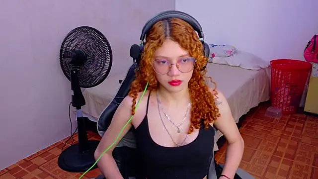 Birdie 0 online show from 09/16/25, 01:12