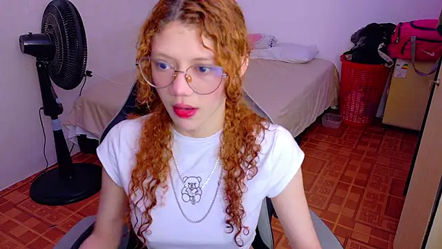 Birdie 0 online show from 09/17/25, 01:46