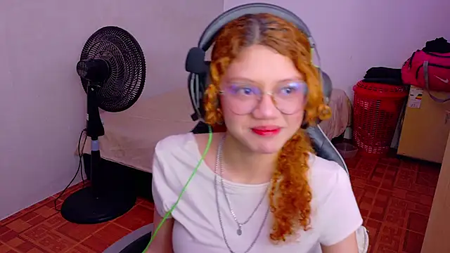 Birdie 0 online show from 09/22/25, 01:24