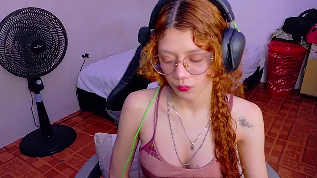 Birdie 0 online show from 09/26/25, 12:20