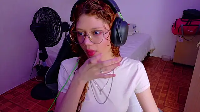 Birdie 0 online show from 10/29/25, 01:13