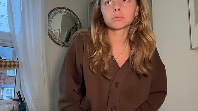 KayleeBella online show from 02/17/26, 05:08