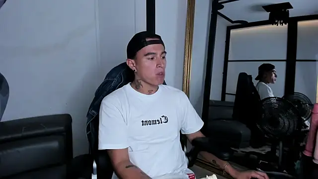 LiamDeep online show from 10/08/25, 08:17