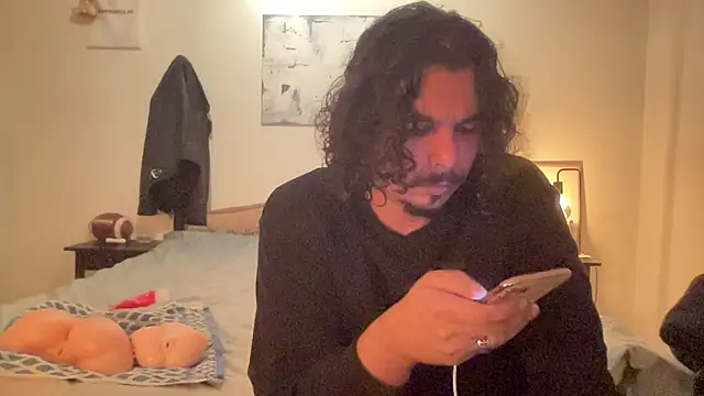 Snapshot of daddyvibes chatting on 10/30/25, 11:05 daddyvibes online show from 10/30/25, 11:05