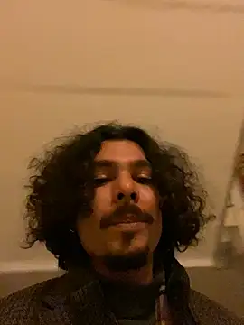 Snapshot of daddyvibes chatting on 11/01/25, 04:58 daddyvibes online show from 11/01/25, 04:58