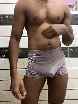 Snapshot of x7bong chatting on 10/05/25, 01:04 x7bong online show from 10/05/25, 01:04