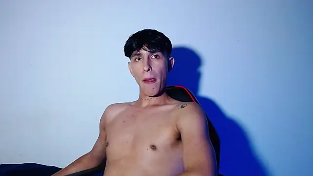 rowanbigboy23 online show from 11/15/25, 05:38