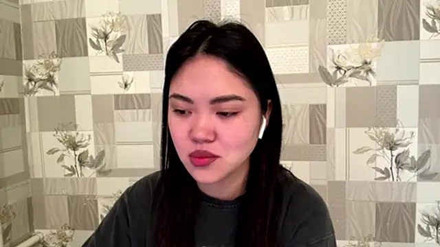 MIMIMary online show from 10/10/25, 03:05