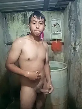 lalop221 online show from 12/17/25, 07:14