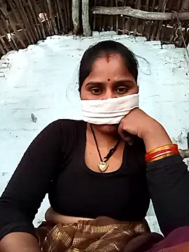 Sheema tyagi online show from 11/08/25, 04:01