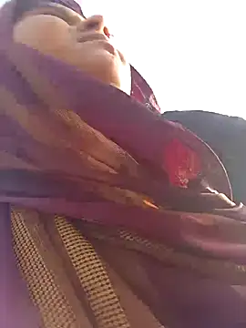 Sheema tyagi online show from 11/10/25, 10:14