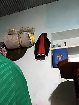 Sheema tyagi online show from 11/15/25, 06:48