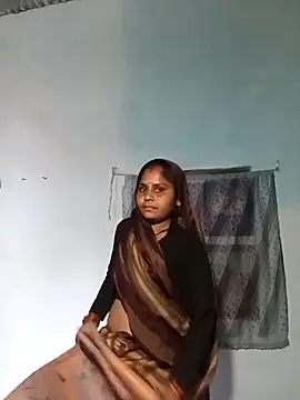 Sheema tyagi online show from 11/26/25, 11:33