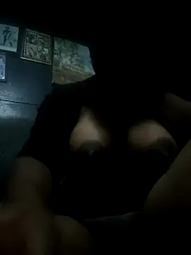 Snapshot of Mnach chatting on 02/27/26, 10:10 Mnach online show from 02/27/26, 10:10