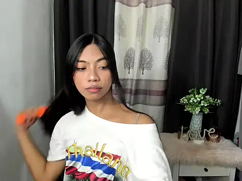 Kayra Slut122 online show from 10/28/25, 04:16