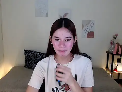 sassymimi69 online show from 11/16/25, 04:01