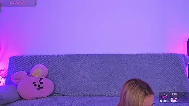 AmyKent  online show from 04/18/26, 02:43