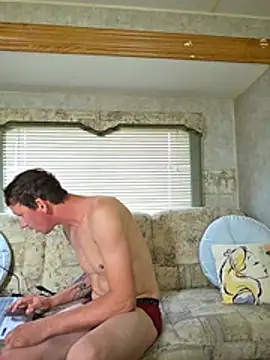 Snapshot of cuteqaldo chatting on 06/24/26, 04:06 cuteqaldo online show from 06/24/26, 04:06
