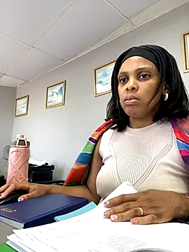 031bubbles online show from 11/11/25, 08:03