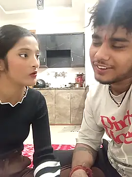 romantic couple1 online show from 02/12/26, 12:27