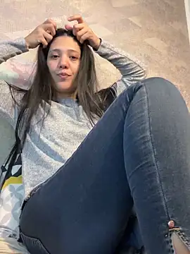 PrincessYYara online show from 10/18/25, 01:41