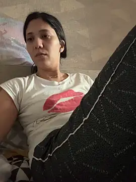 PrincessYYara online show from 10/19/25, 01:34