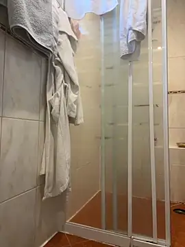 lanameijer online show from 09/10/25, 02:39