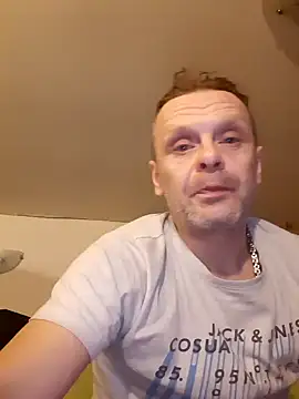 Kuba Gd online show from 01/11/25, 02:04