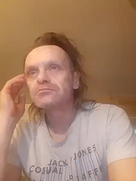 Kuba Gd online show from 02/08/25, 07:37