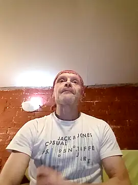 Kuba Gd online show from 10/08/25, 03:26