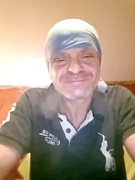 Kuba Gd online show from 10/09/25, 06:22