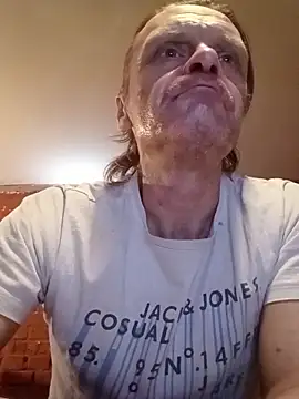 Kuba Gd online show from 11/08/25, 02:56