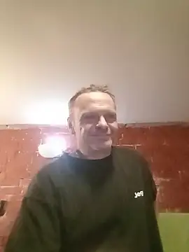 Kuba Gd online show from 11/10/25, 03:22