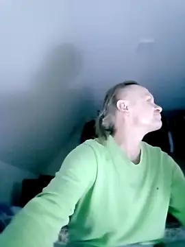 Kuba Gd online show from 04/18/26, 07:07