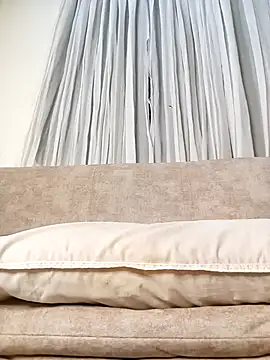 Marian Zeller online show from 11/13/25, 09:19