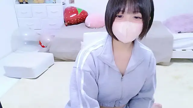 Snapshot of Hinata_Sun chatting on 05/03/26, 09:10 Hinata Sun online show from 05/03/26, 09:10