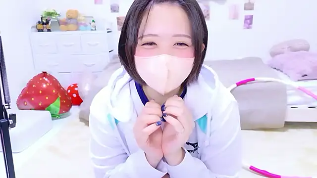 Snapshot of Hinata_Sun chatting on 05/12/26, 12:02 Hinata Sun online show from 05/12/26, 12:02