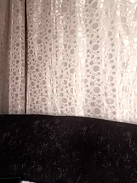 Snapshot of Lahila_ chatting on 09/14/25, 01:32 Lahila  online show from 09/14/25, 01:32