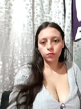 Snapshot of Lahila_ chatting on 10/07/25, 01:08 Lahila  online show from 10/07/25, 01:08