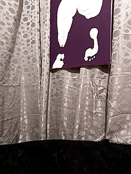 Snapshot of Lahila_ chatting on 10/09/25, 12:14 Lahila  online show from 10/09/25, 12:14