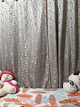 Lahila  online show from 03/24/26, 02:44