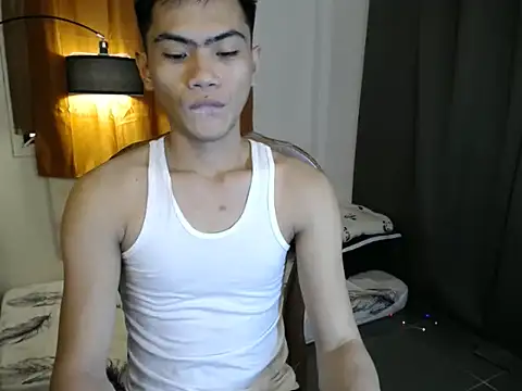 Snapshot of alex_cummer chatting on 07/08/26, 02:49 alex cummer online show from 07/08/26, 02:49