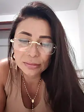 mia mancinii online show from 03/21/26, 12:59